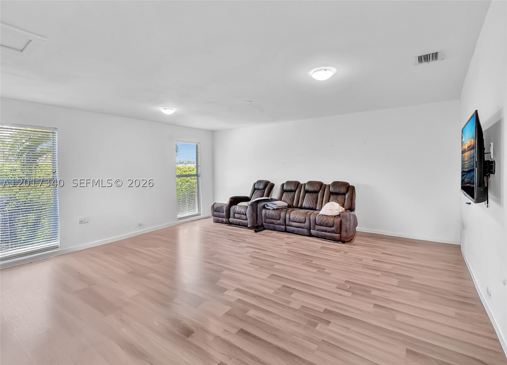 2001 NE 122nd Rd, North Miami FL 33181