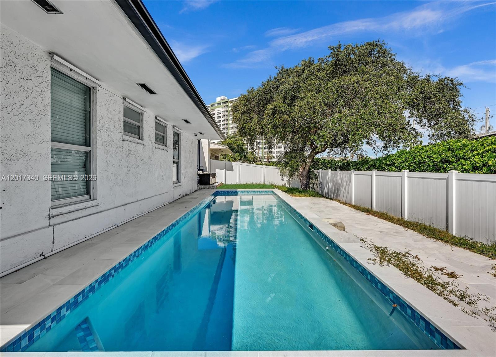 2001 NE 122nd Rd, North Miami FL 33181