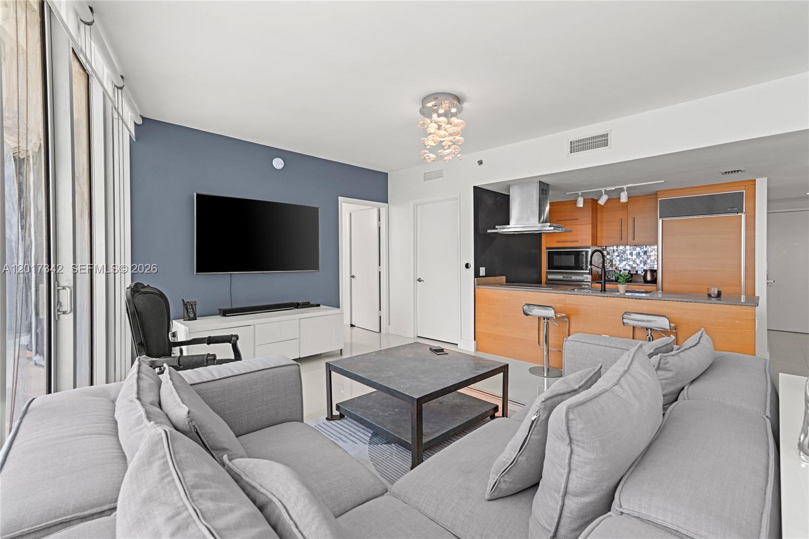 495 Brickell Ave #1704, Miami FL 33131