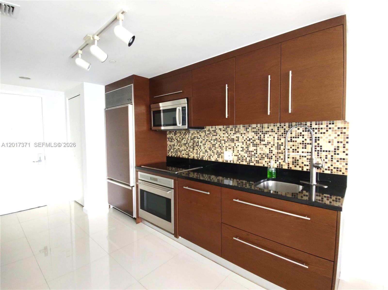 465 Brickell Ave #5004, Miami FL 33131