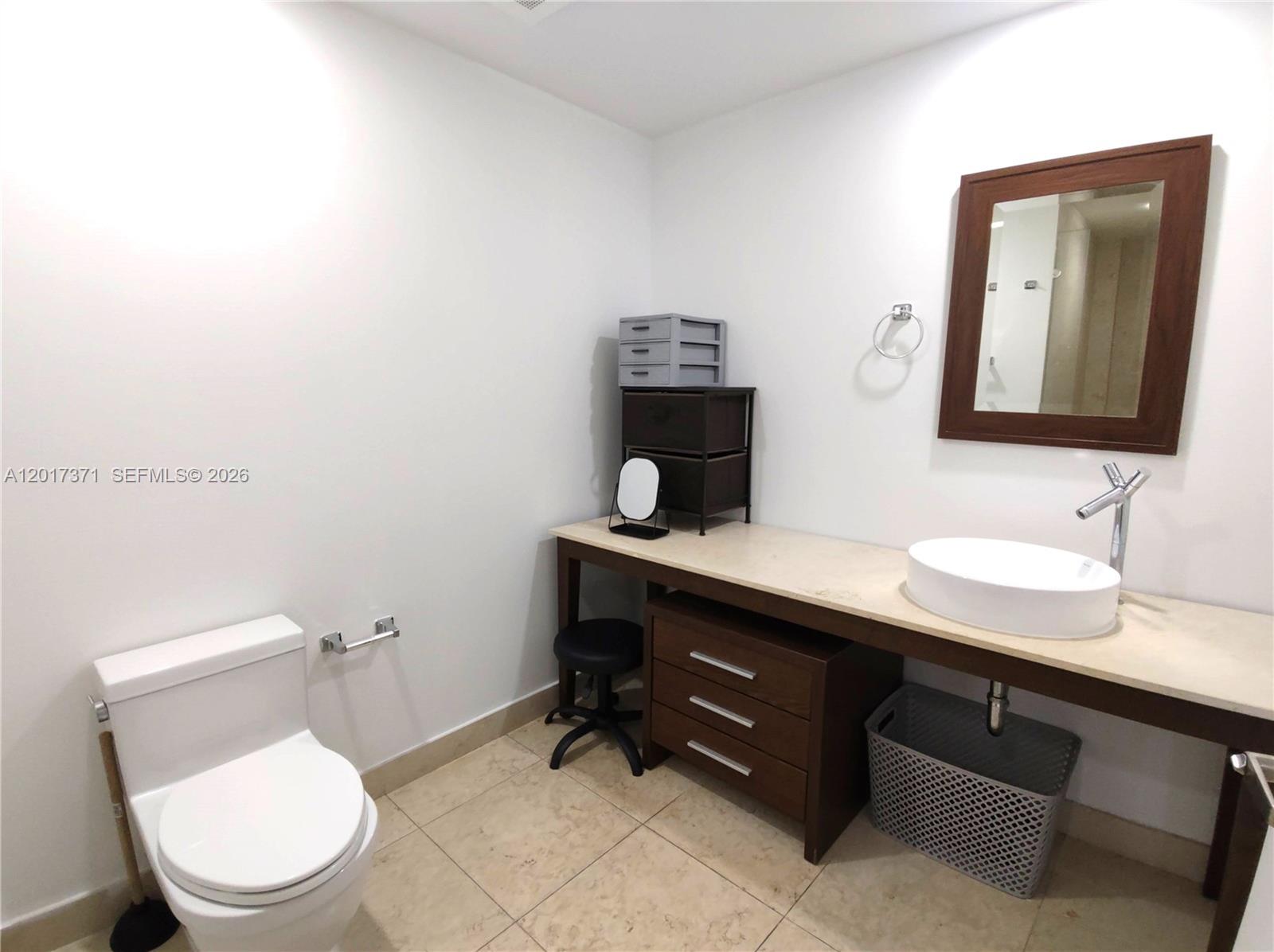 465 Brickell Ave #5004, Miami FL 33131