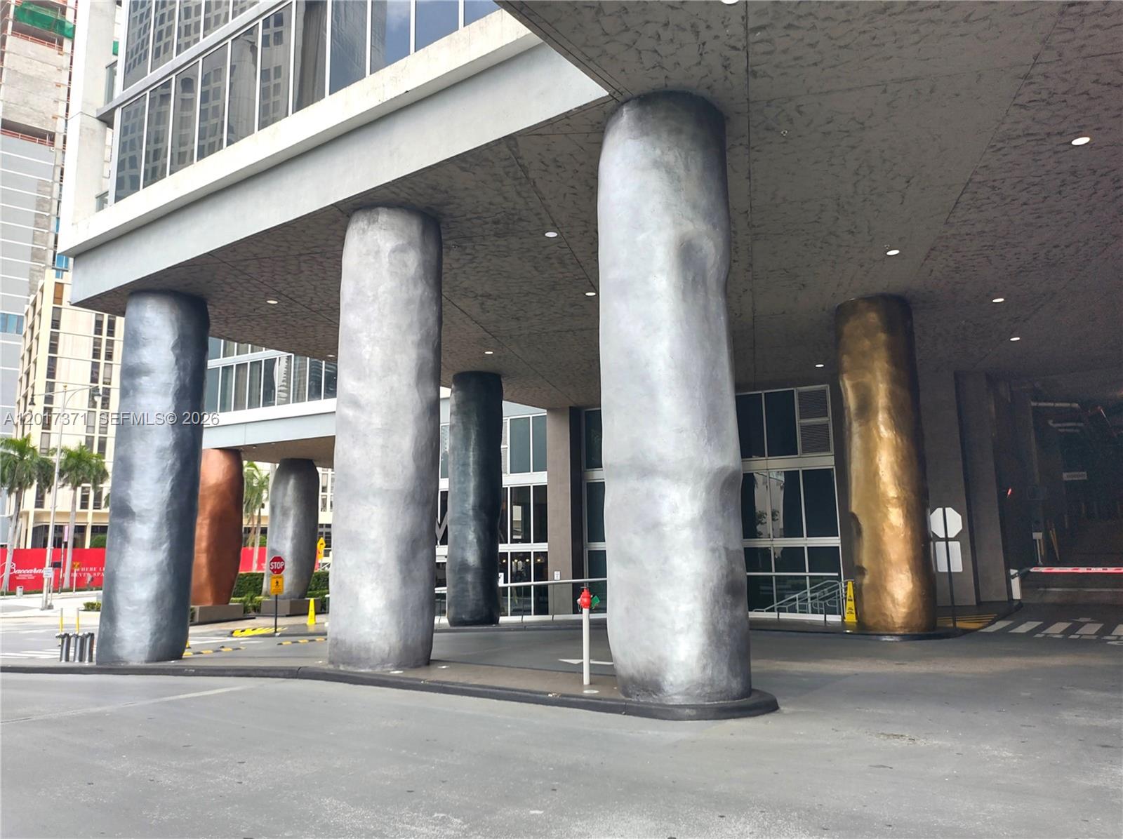 465 Brickell Ave #5004, Miami FL 33131