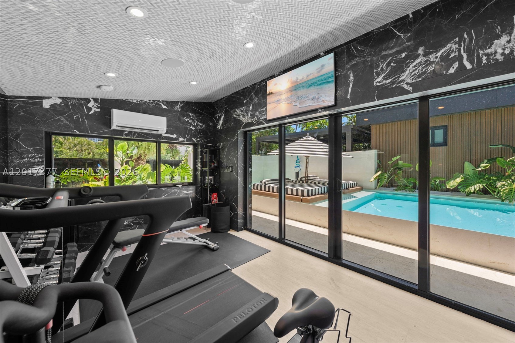 5750 La Gorce Dr, Miami Beach FL 33140
