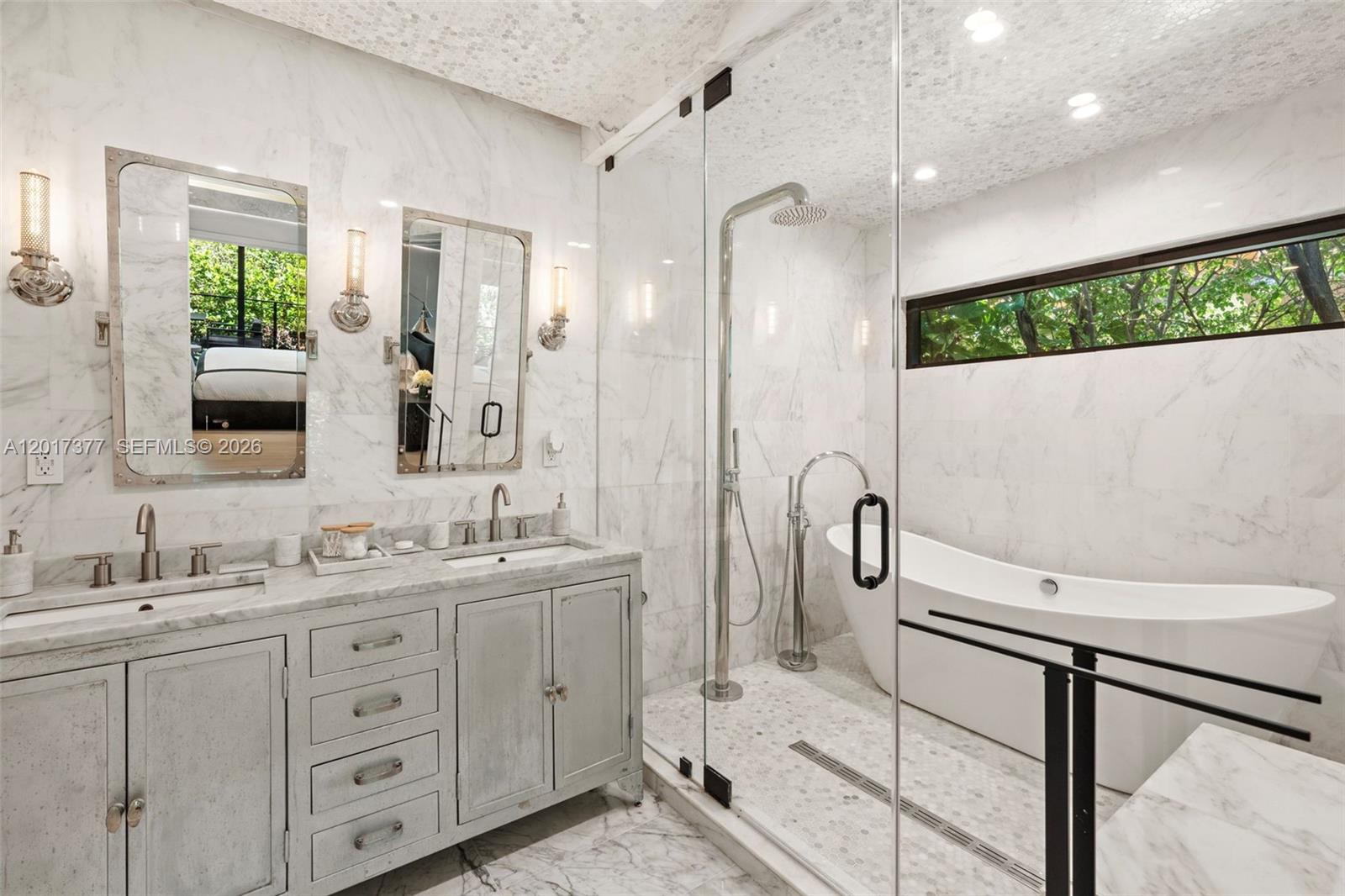 5750 La Gorce Dr, Miami Beach FL 33140