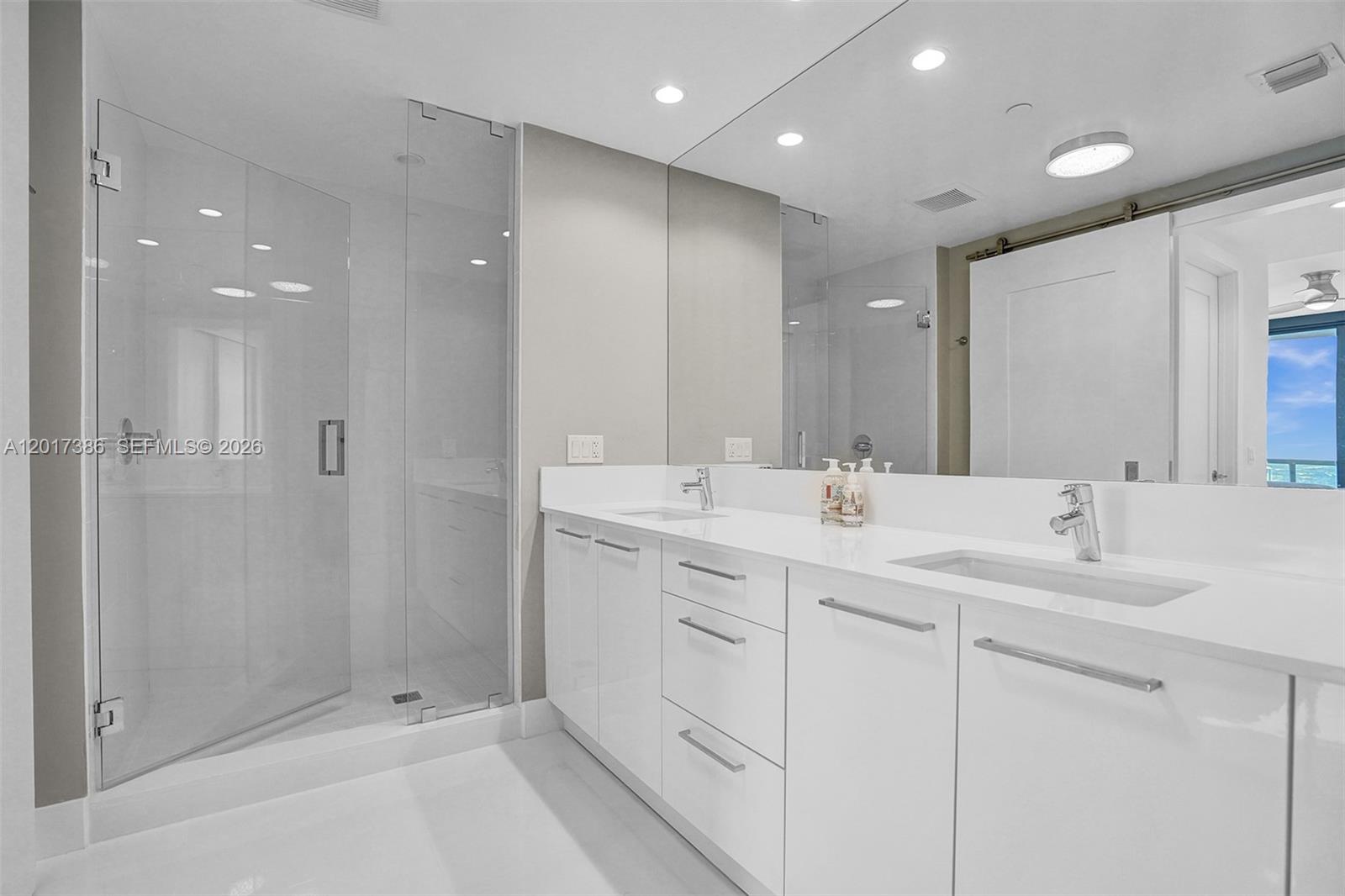 100 E Las Olas Blvd #3602, Fort Lauderdale FL 33301