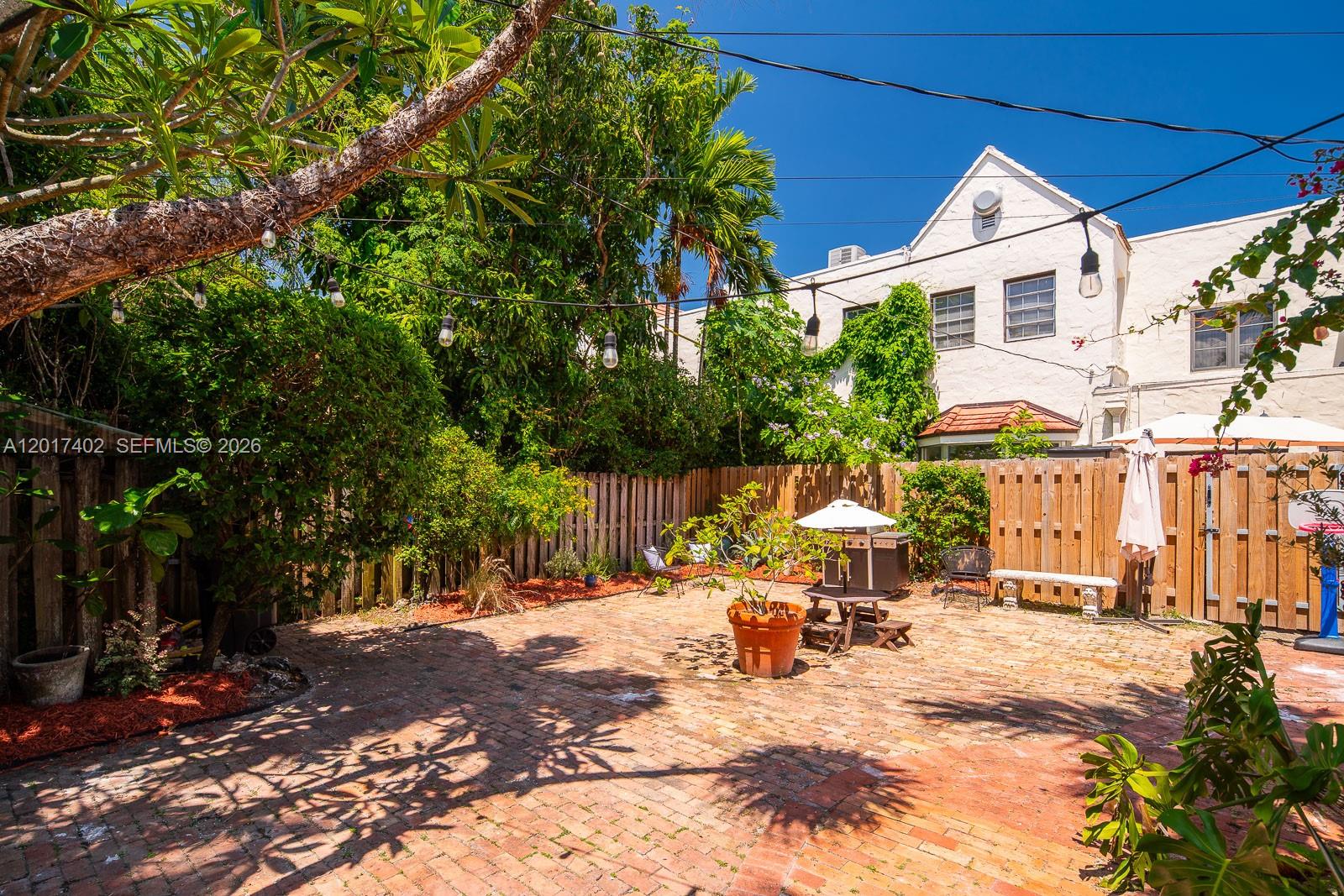 405 Viscaya Ave #405, Coral Gables FL 33134
