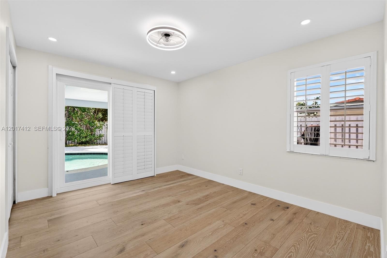 4010 NE 22nd Ave, Lighthouse Point FL 33064