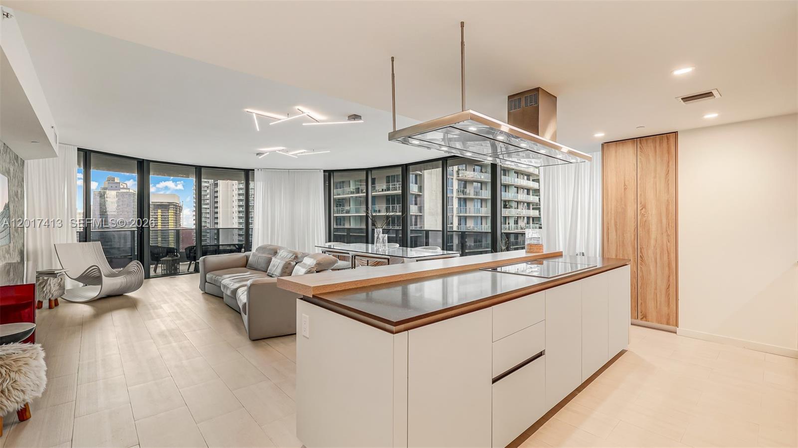 1000 Brickell Plz #3002, Miami FL 33131