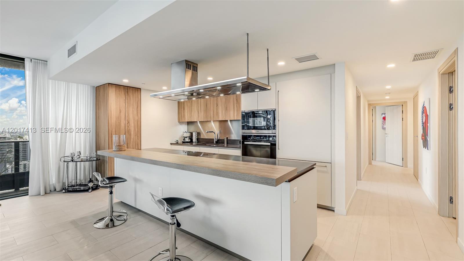 1000 Brickell Plz #3002, Miami FL 33131