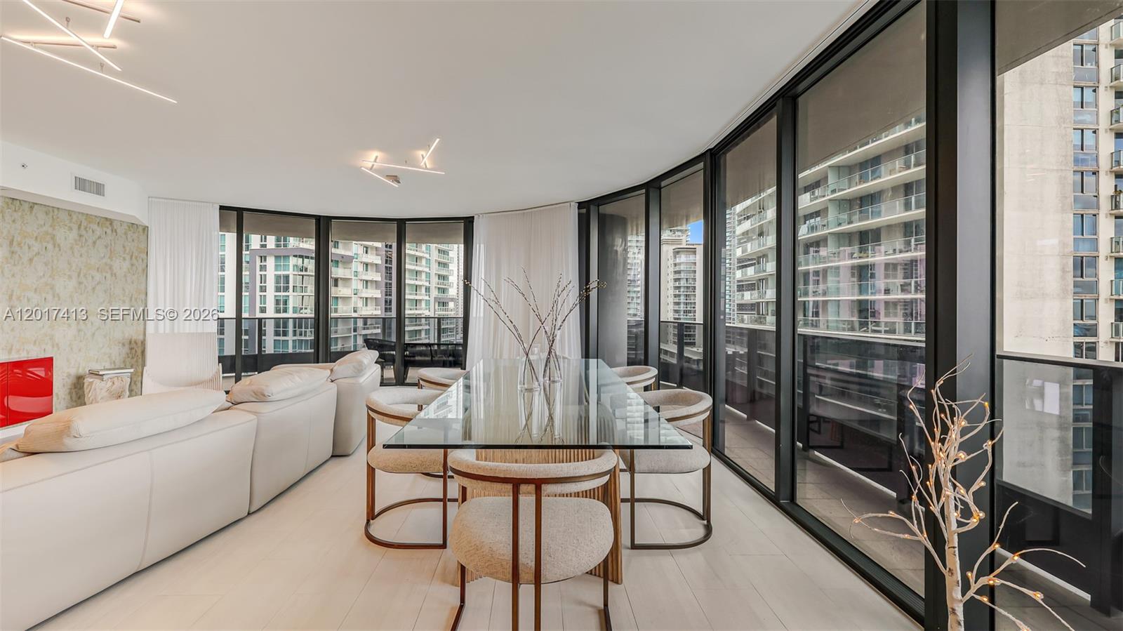 1000 Brickell Plz #3002, Miami FL 33131