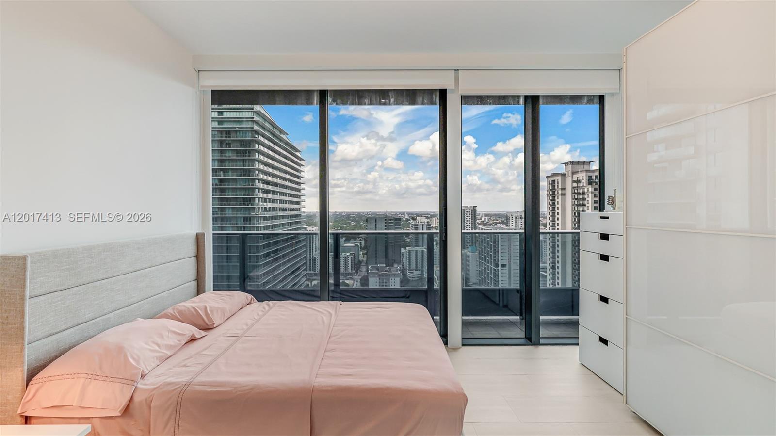 1000 Brickell Plz #3002, Miami FL 33131