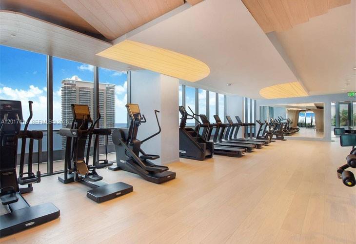 1000 Brickell Plz #3002, Miami FL 33131