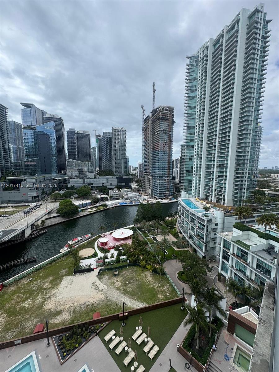 350 S Miami Ave #2010, Miami FL 33130