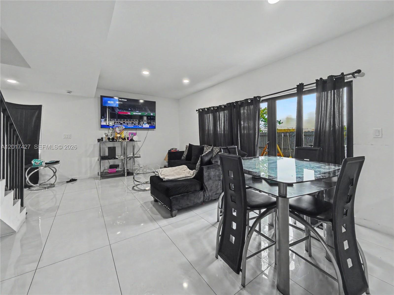 227 NW 13th Pl, Florida City FL 33034