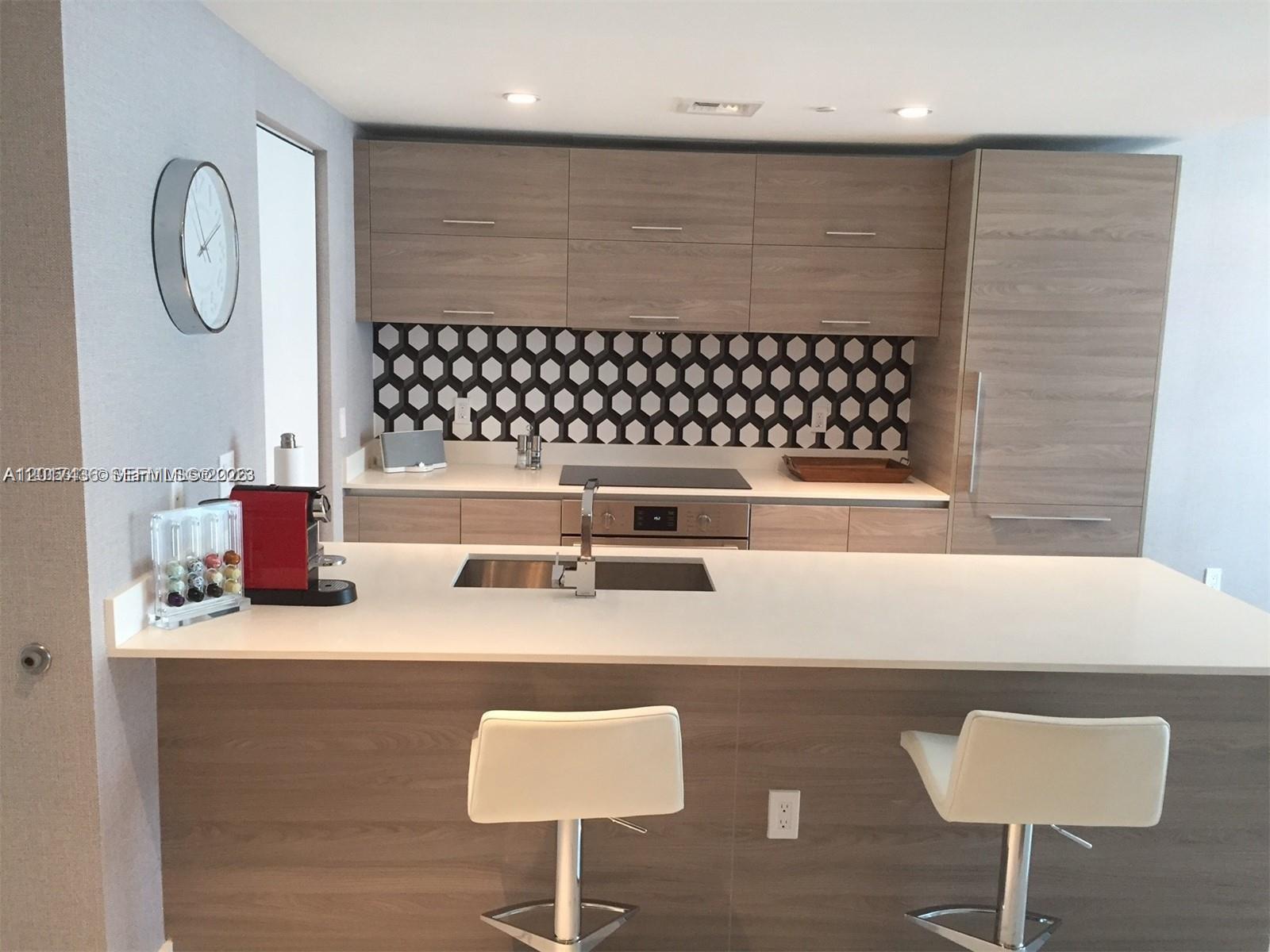 1300 S Miami Ave #2104, Miami FL 33130