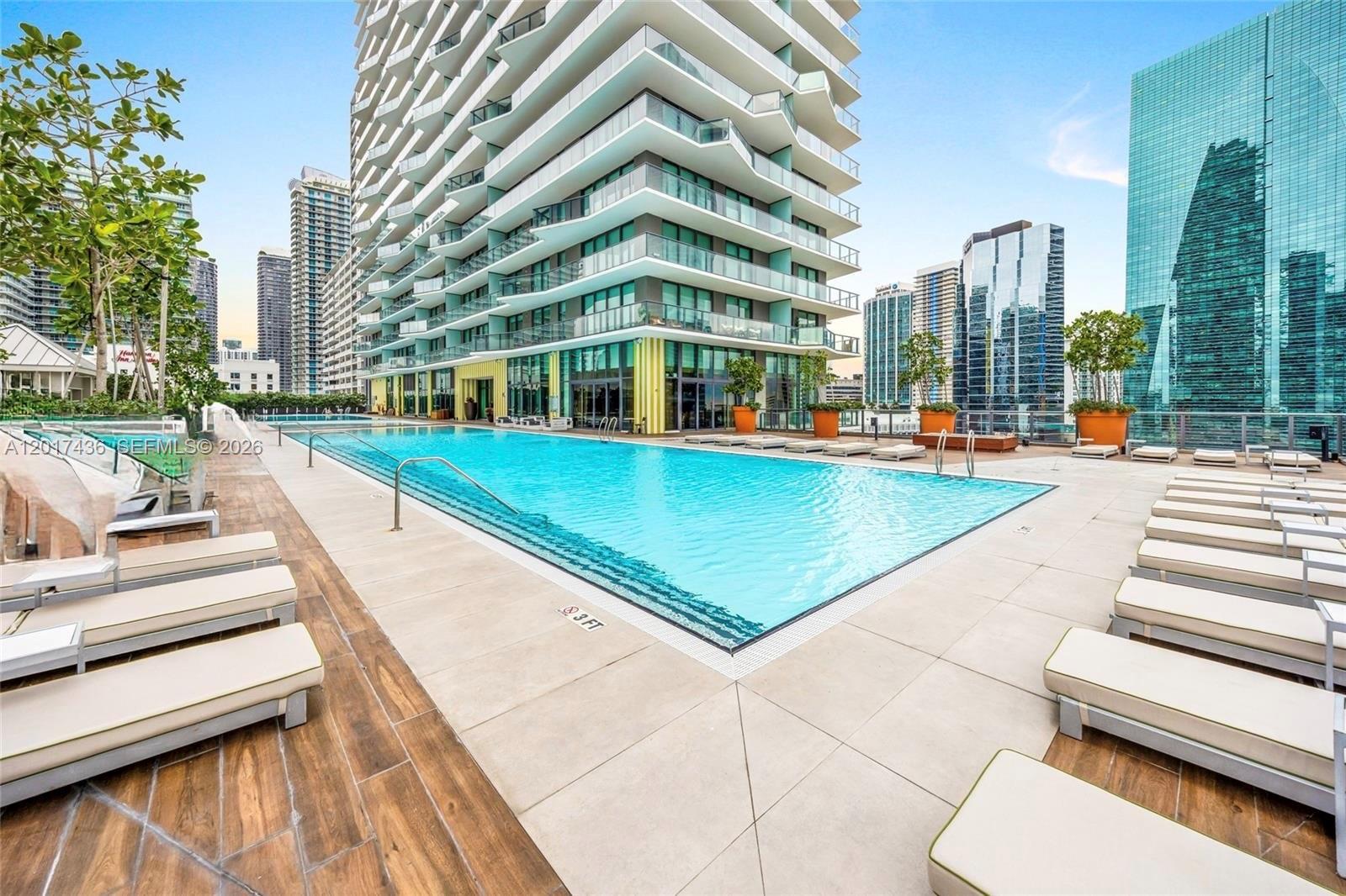 1300 S Miami Ave #2104, Miami FL 33130