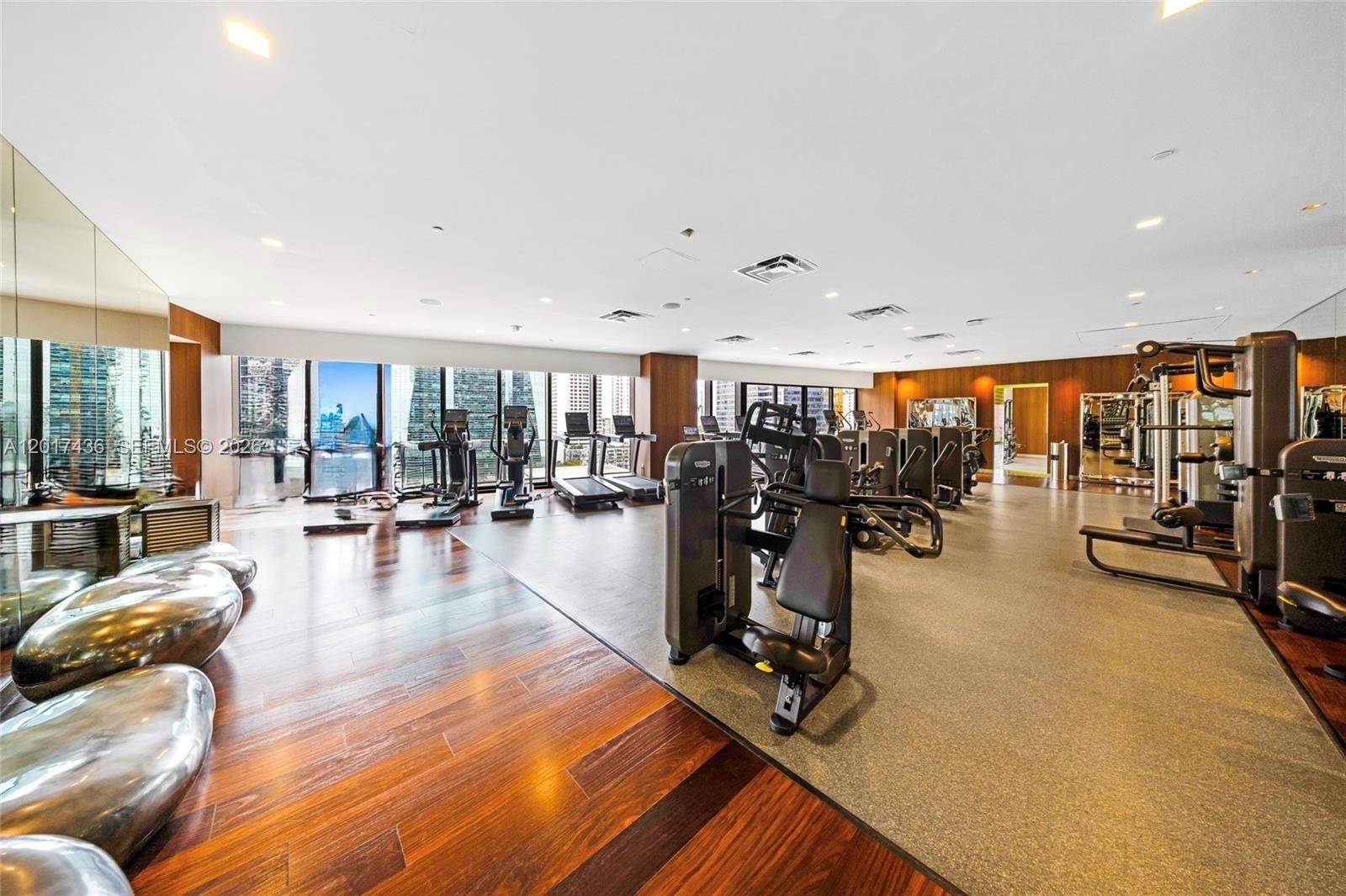 1300 S Miami Ave #2104, Miami FL 33130