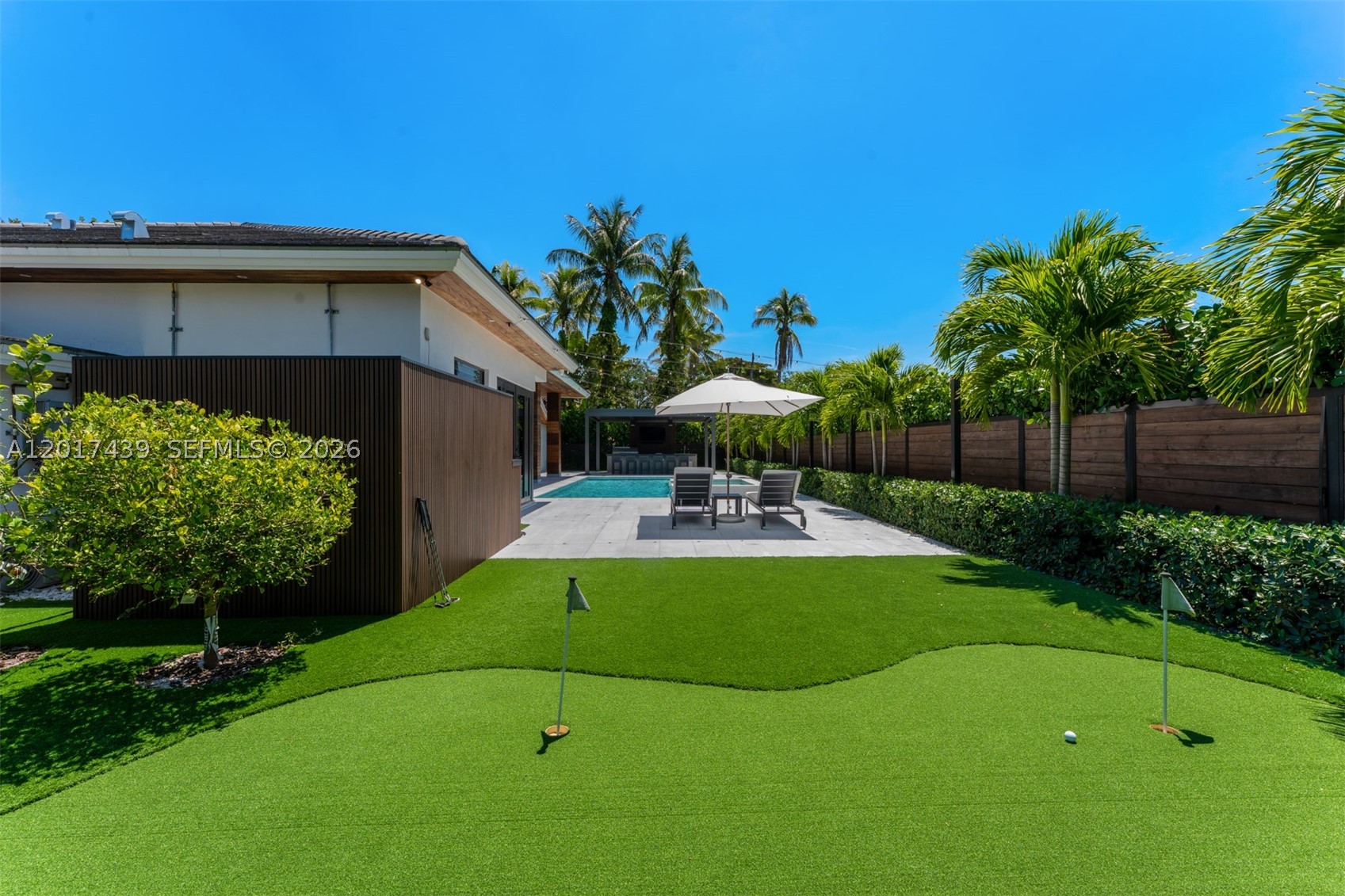 10040 SW 124th St, Miami FL 33176