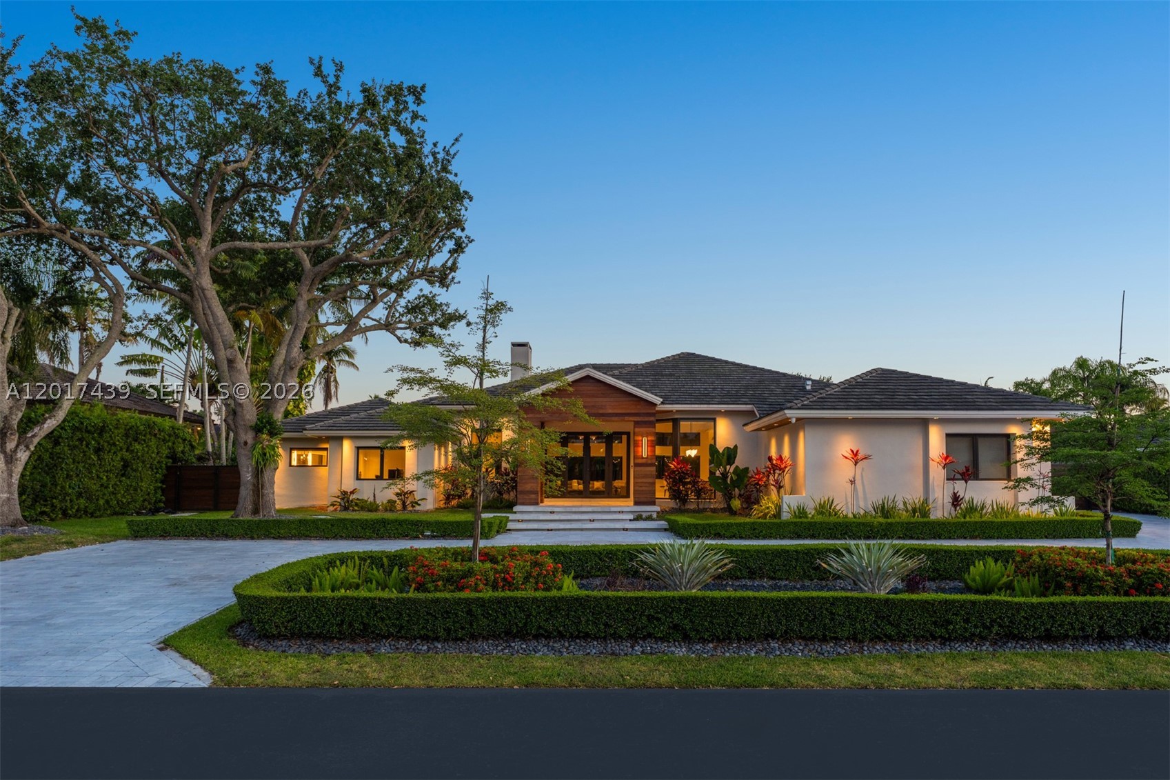 10040 SW 124th St, Miami FL 33176