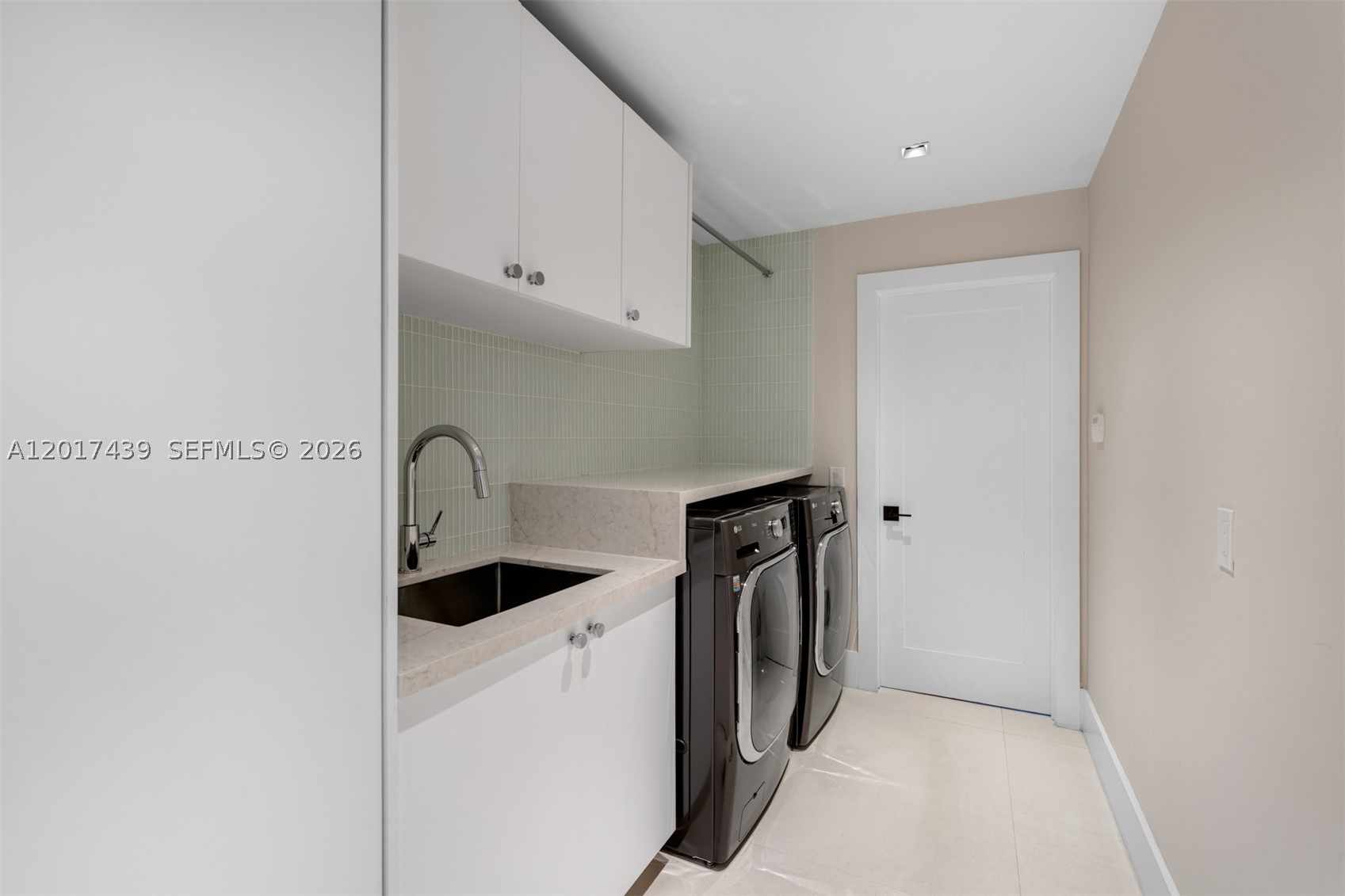 10040 SW 124th St, Miami FL 33176