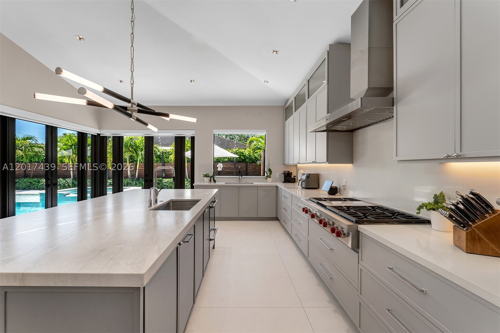 10040 SW 124th St, Miami FL 33176