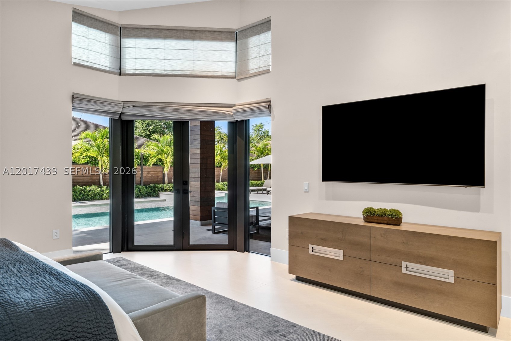 10040 SW 124th St, Miami FL 33176