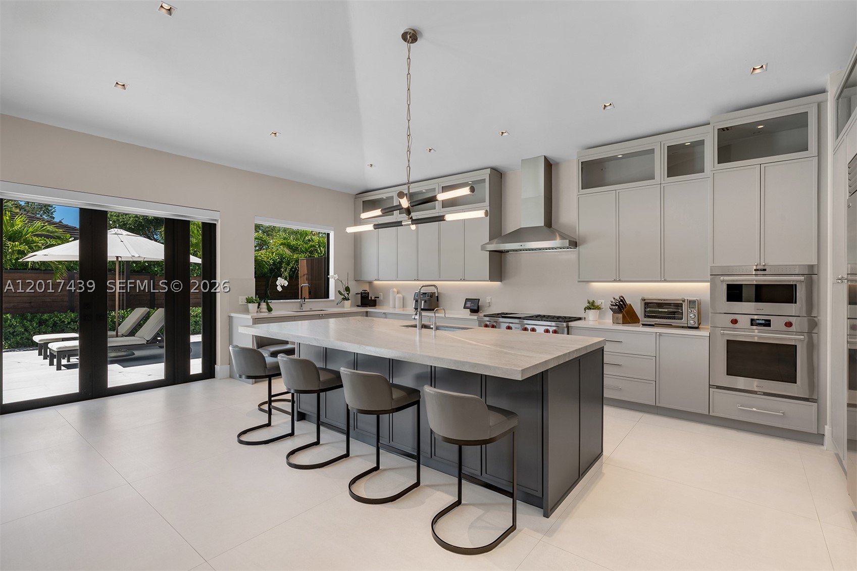 10040 SW 124th St, Miami FL 33176