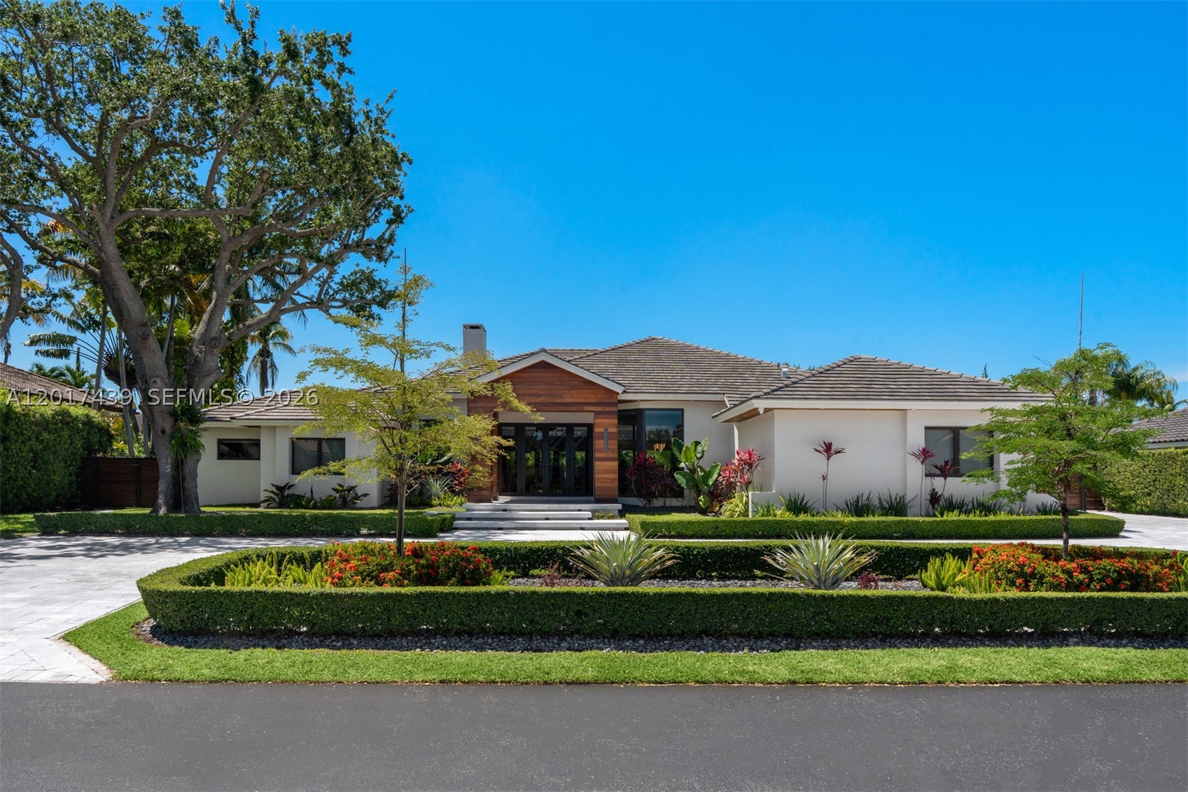 10040 SW 124th St, Miami FL 33176