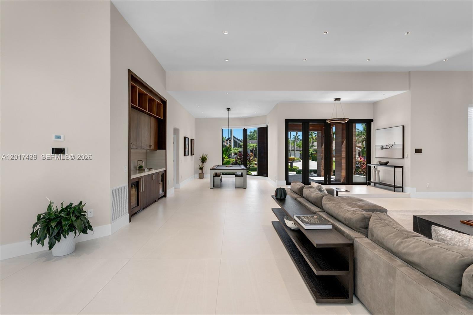 10040 SW 124th St, Miami FL 33176