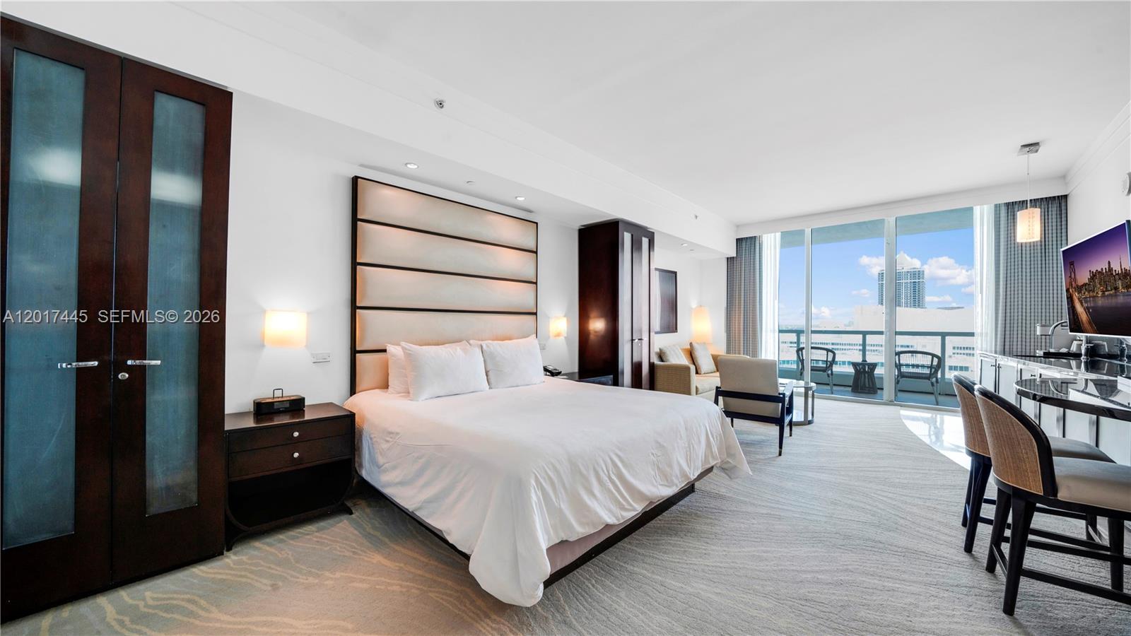 4391 Collins Ave #1903, Miami Beach FL 33140