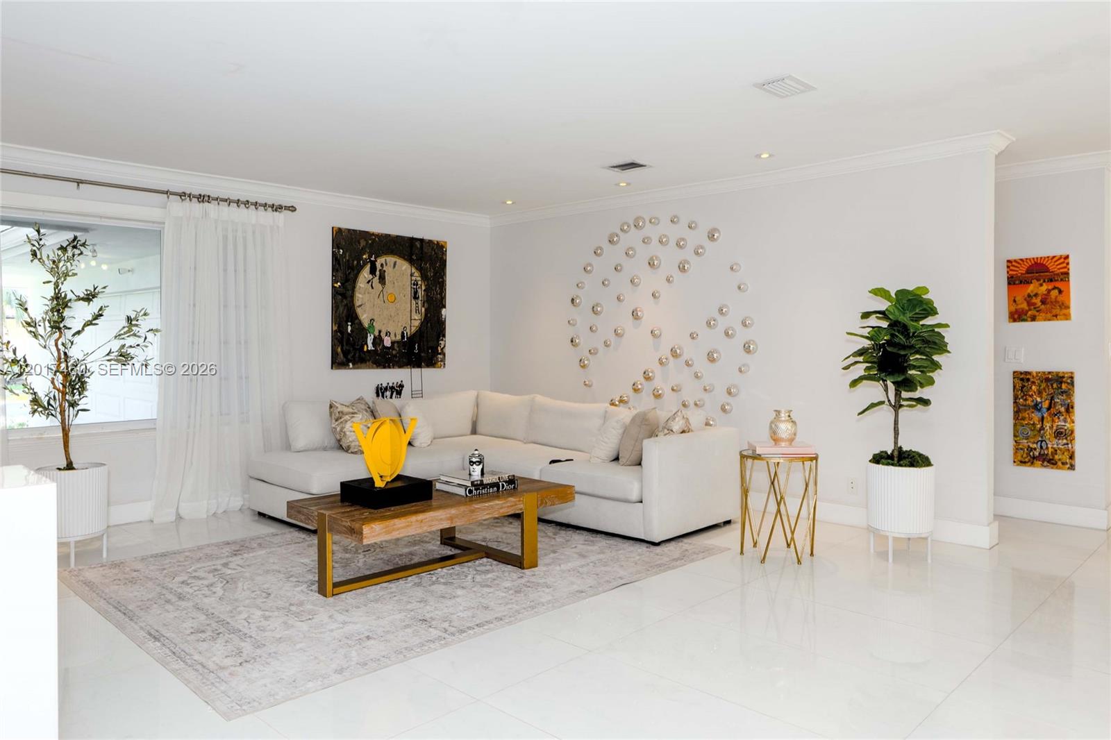 15761 Turnberry Dr, Miami Lakes FL 33014