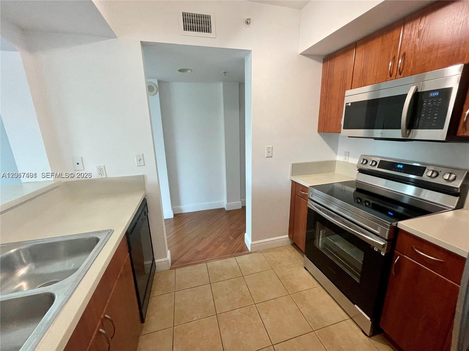 9201 Collins Ave #321, Surfside FL 33154