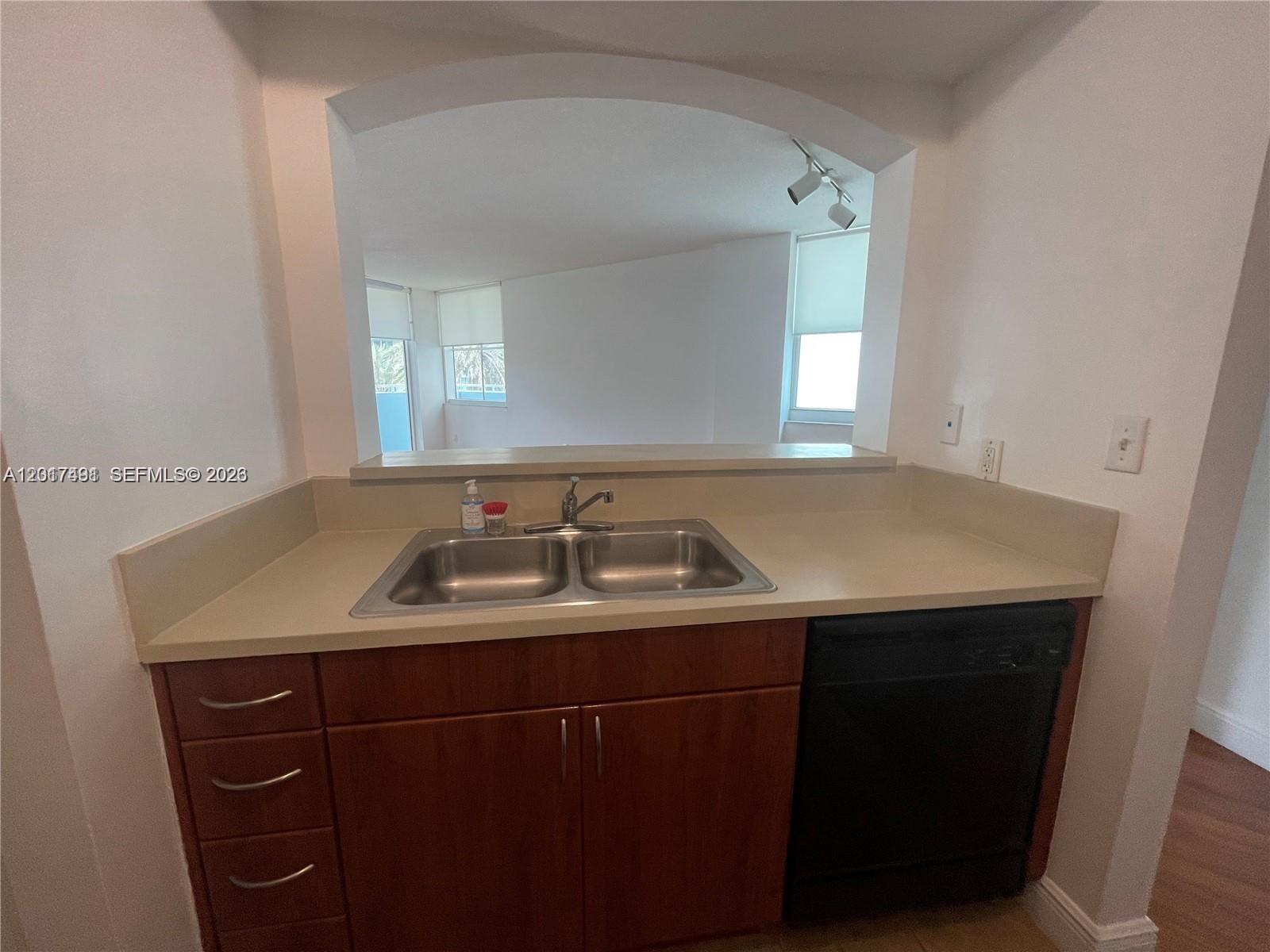9201 Collins Ave #321, Surfside FL 33154