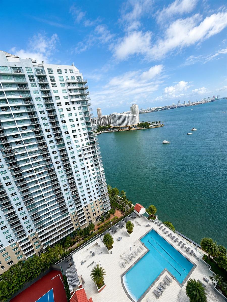 Miami FL 33131 - A12017496