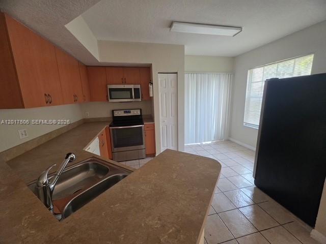 2008 Belmont Ln #2008, North Lauderdale FL 33068