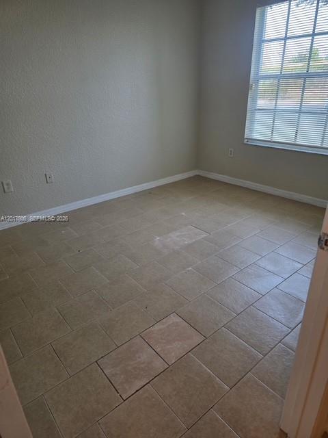 2008 Belmont Ln #2008, North Lauderdale FL 33068