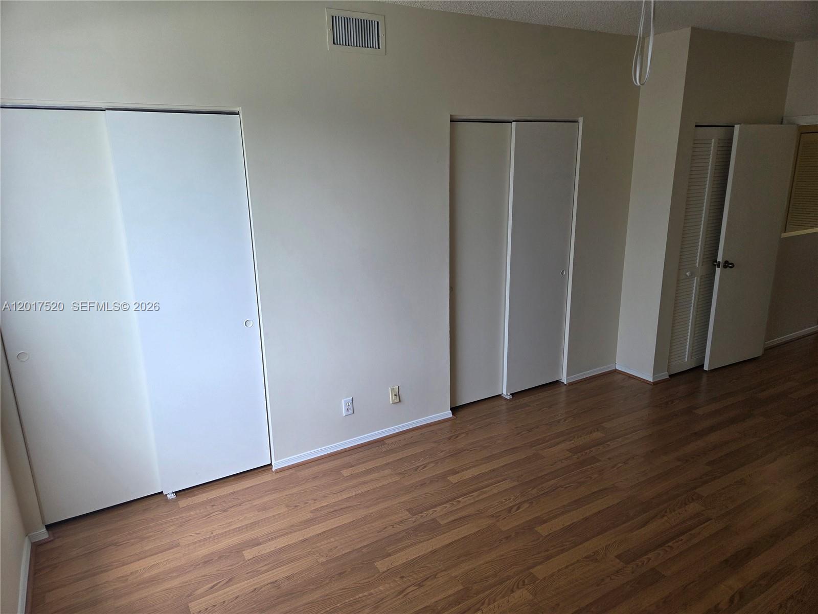 47 Simonton Cir, Weston FL 33326