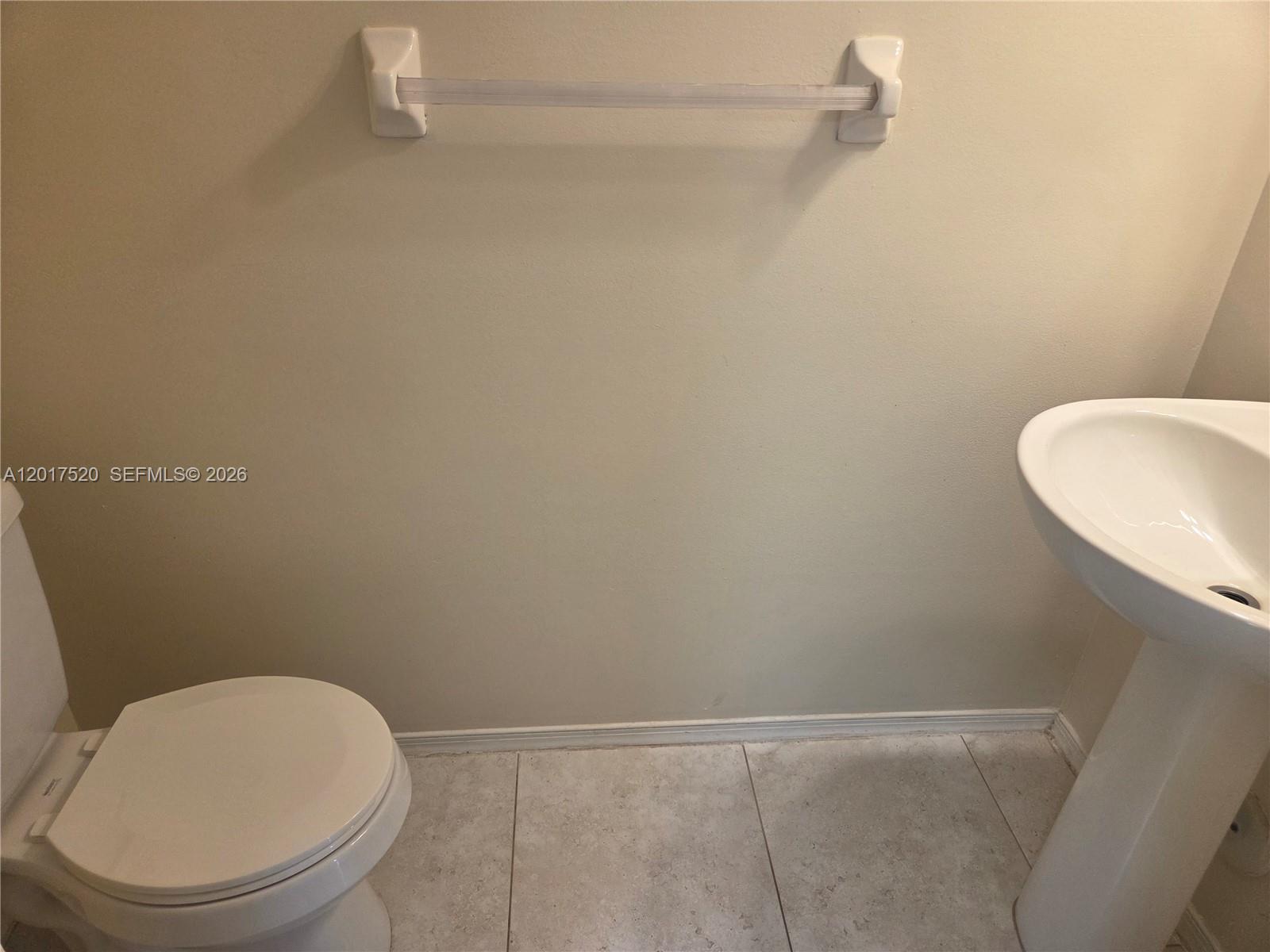 47 Simonton Cir, Weston FL 33326