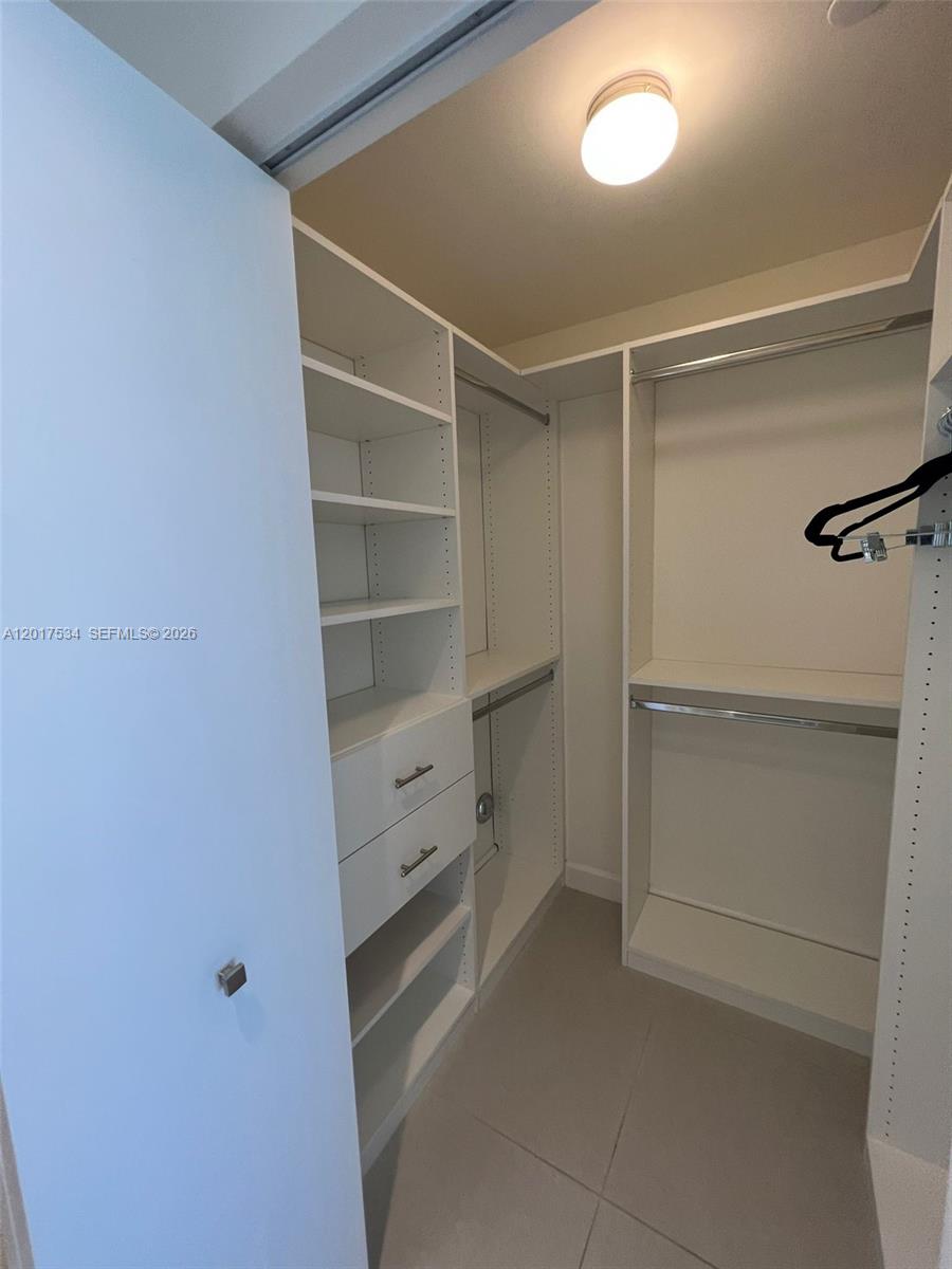 5350 NW 84th Ave #1613, Doral FL 33166