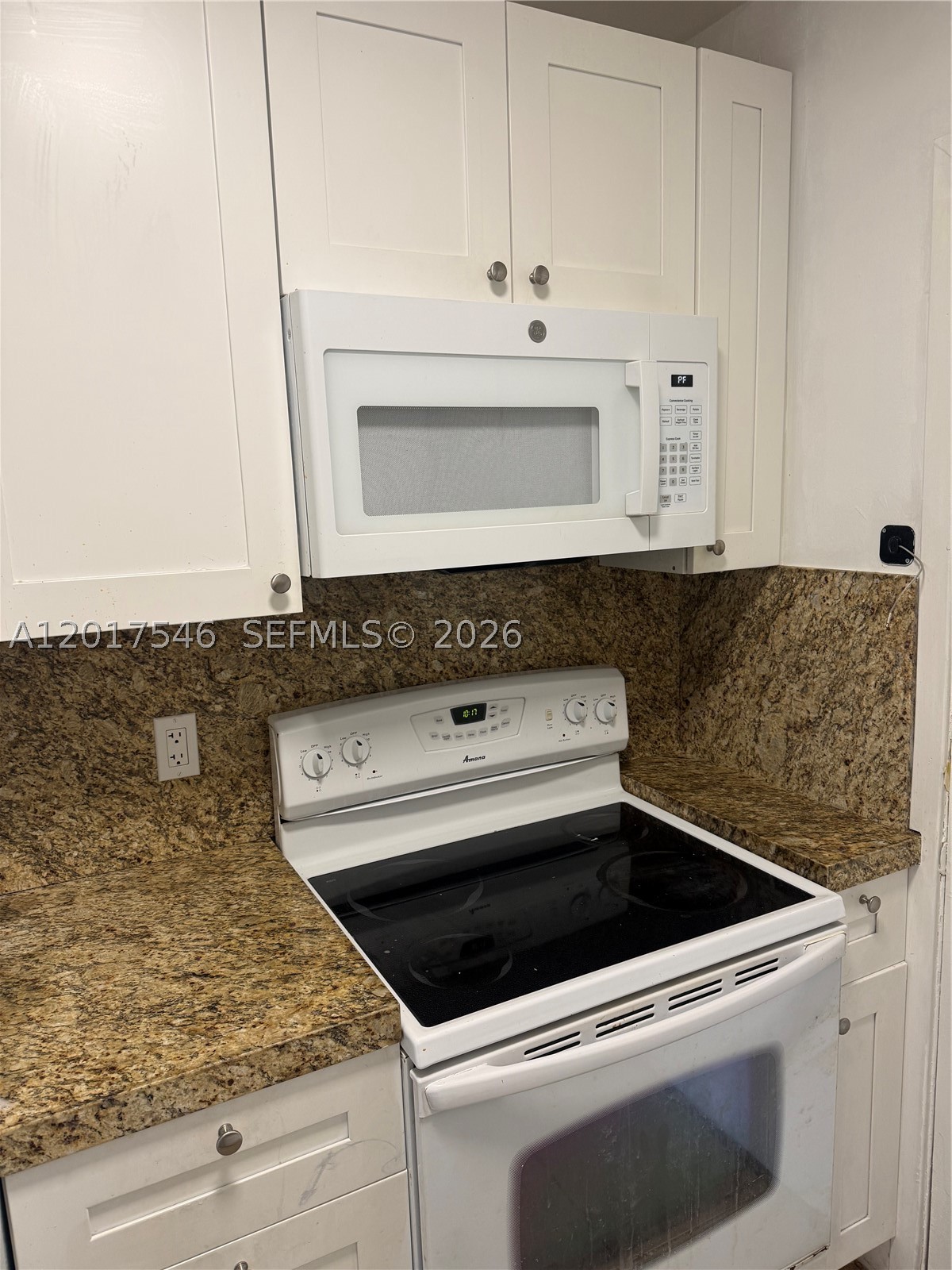 685 Miller Dr #E205, Miami Springs FL 33166
