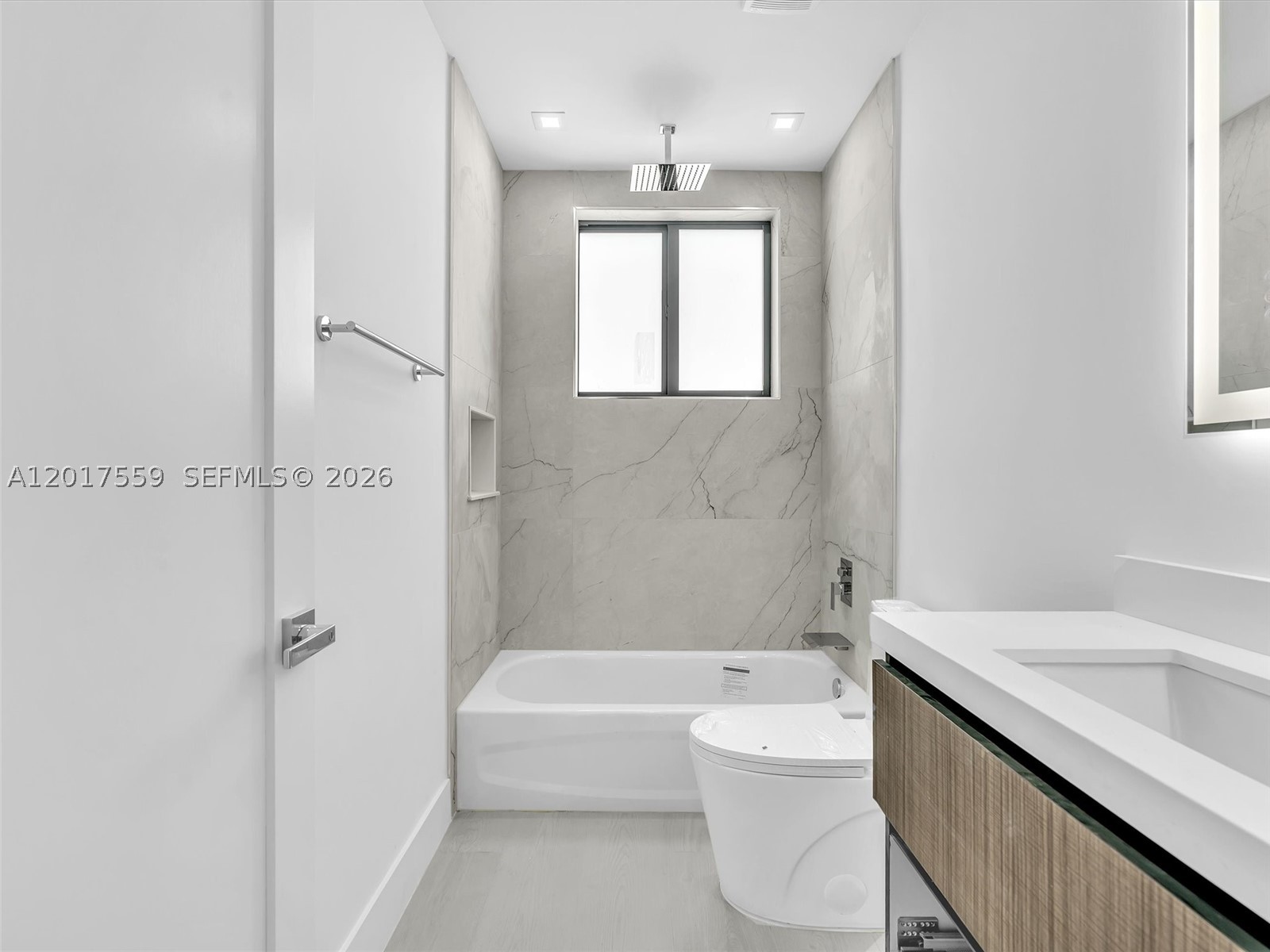 4640 SW 32nd Ave #D1, Dania Beach FL 33312