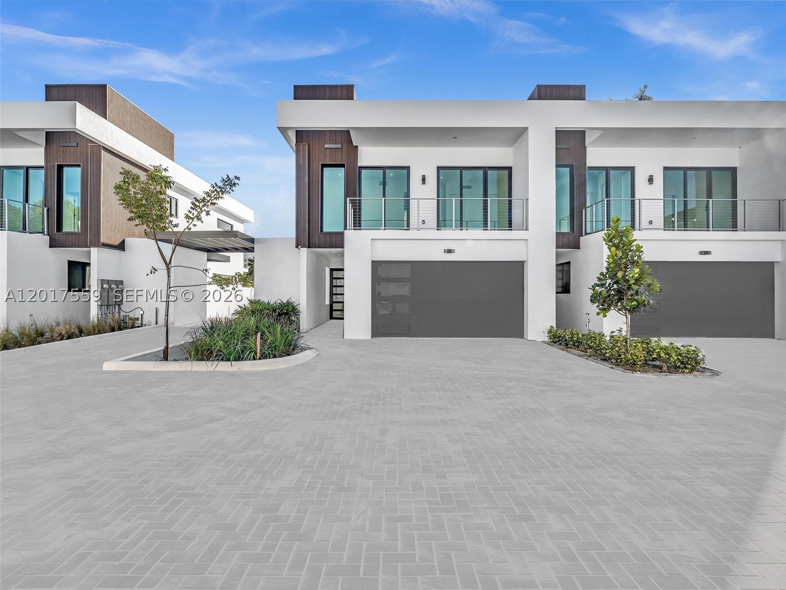 4640 SW 32nd Ave #D1, Dania Beach FL 33312