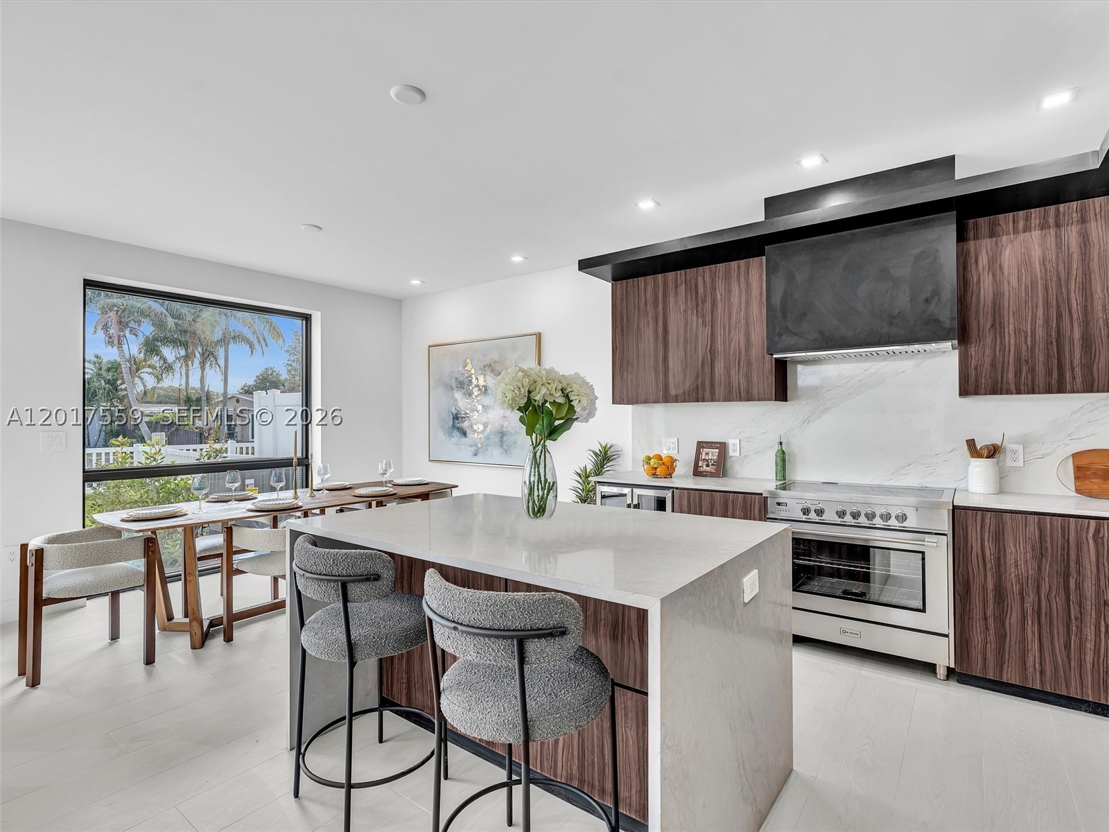 4640 SW 32nd Ave #D1, Dania Beach FL 33312