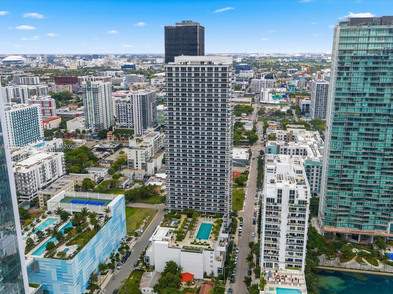 600 NE 27th St #PH2, Miami FL 33137