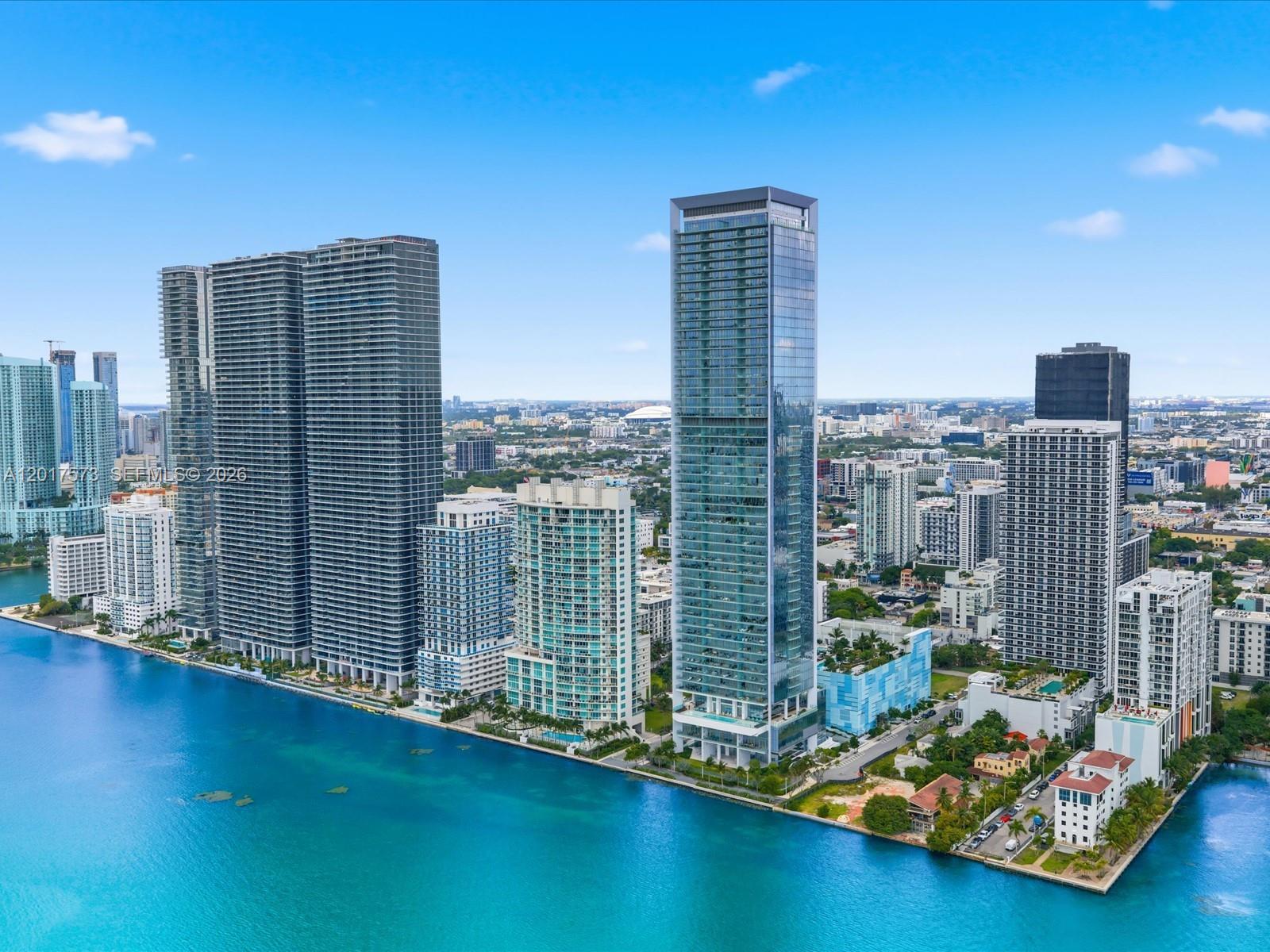 600 NE 27th St #PH2, Miami FL 33137