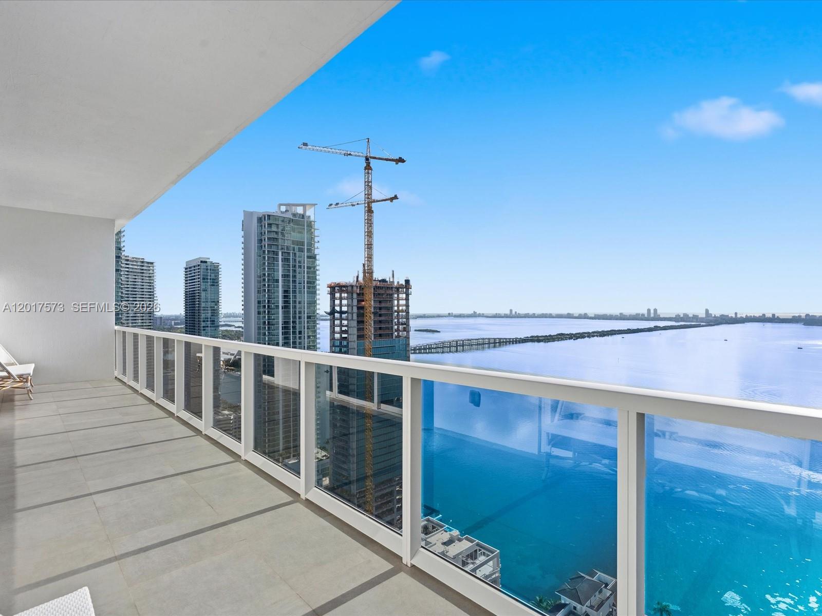 600 NE 27th St #PH2, Miami FL 33137