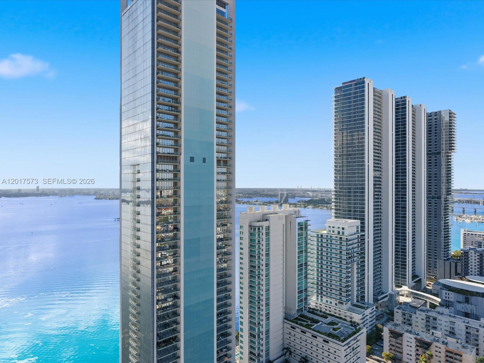 600 NE 27th St #PH2, Miami FL 33137
