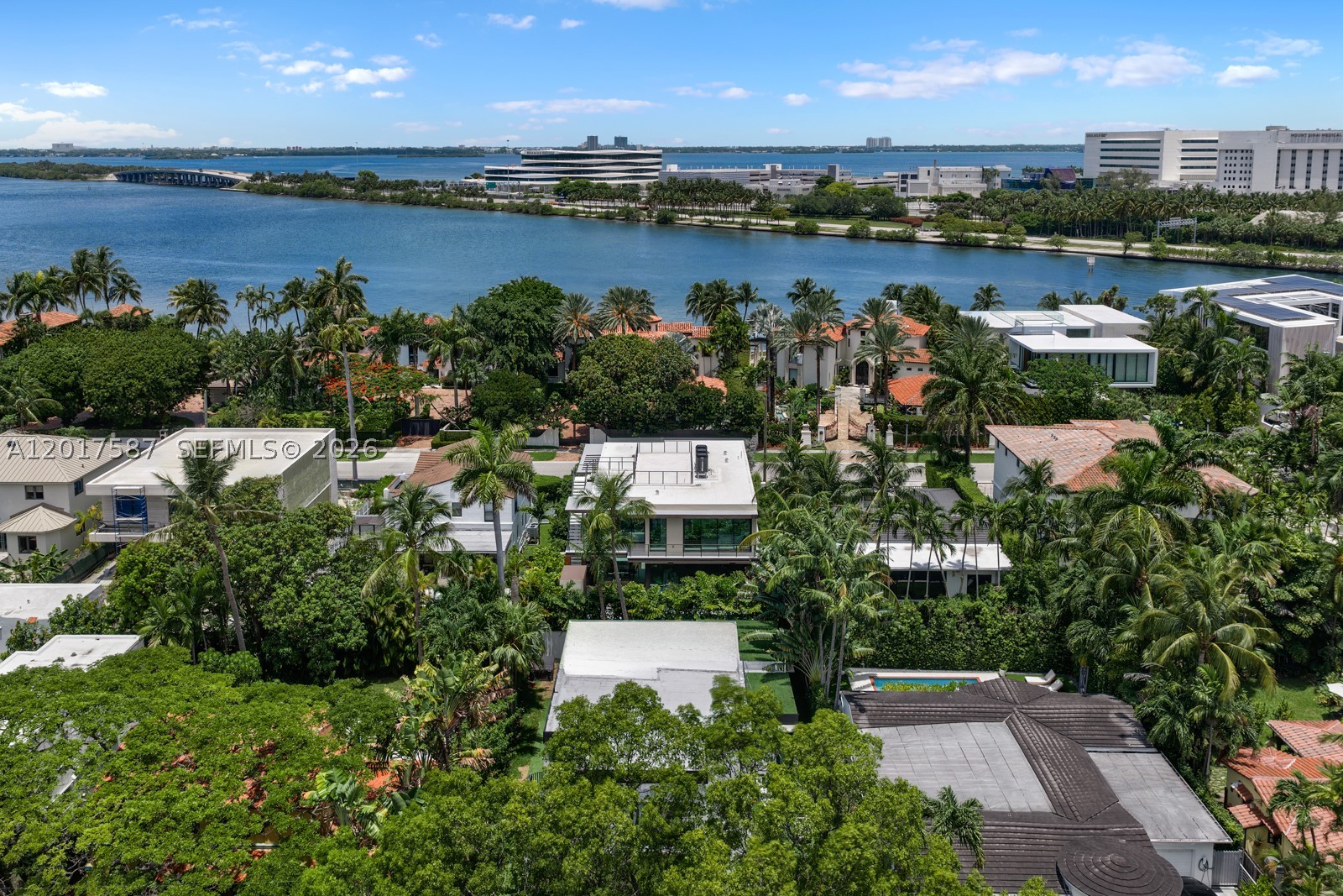 3045 N Bay Rd, Miami Beach FL 33140