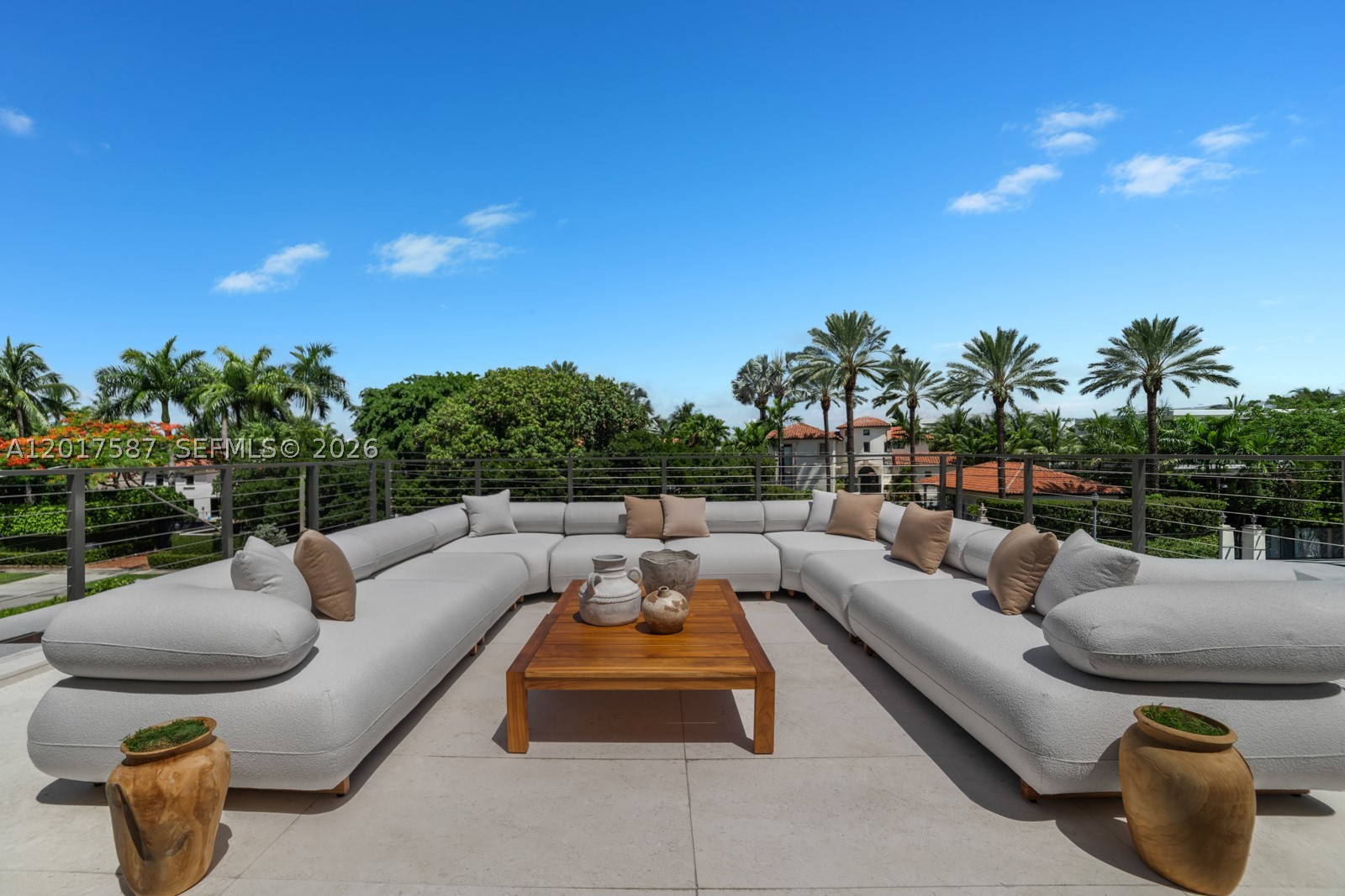 3045 N Bay Rd, Miami Beach FL 33140