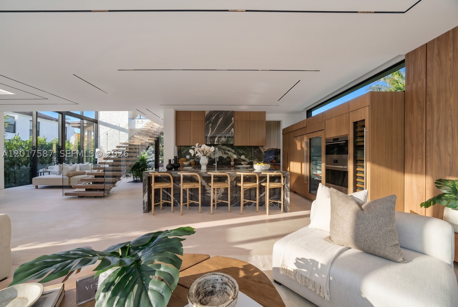 3045 N Bay Rd, Miami Beach FL 33140